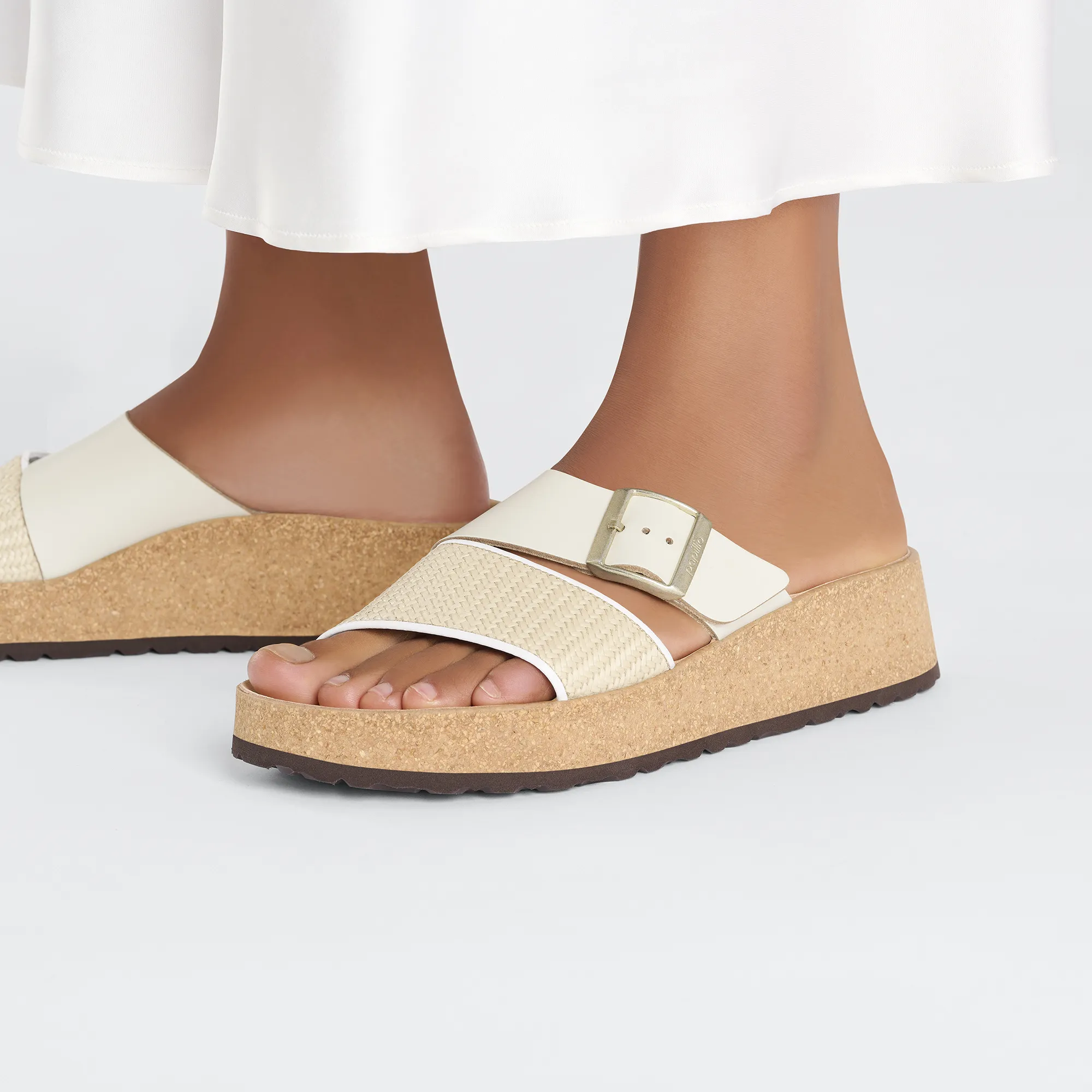 Birkenstock Almina Natural Leather/Synthetics: Natural/White 