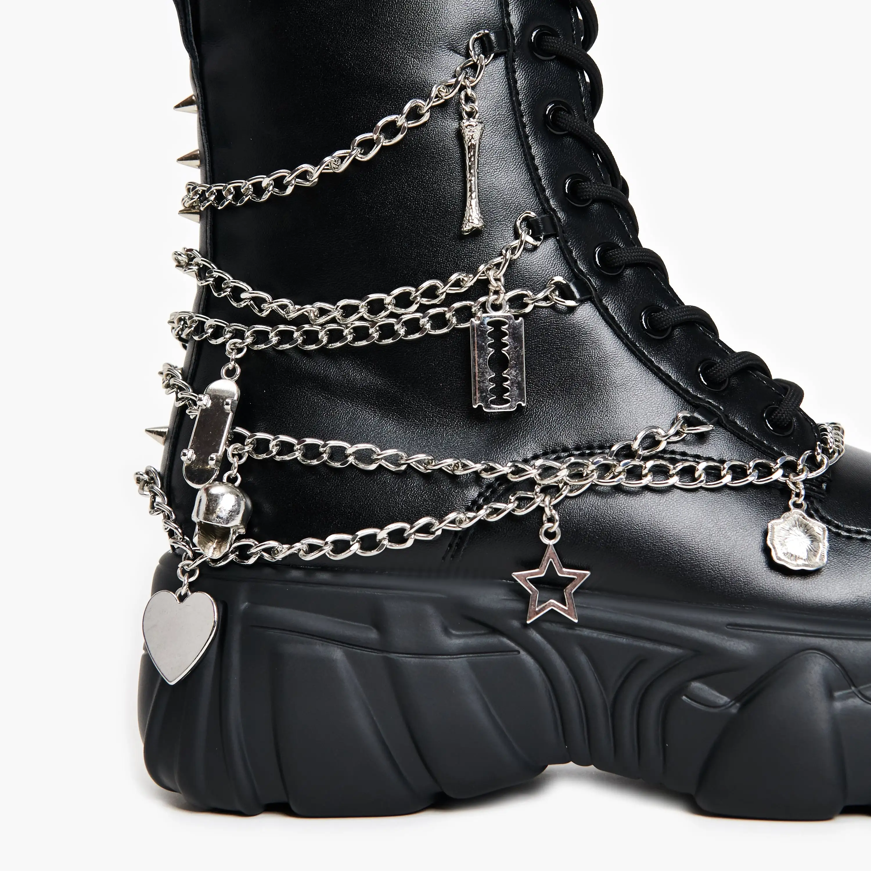 Boned Catch Black Mystic Charm Boots