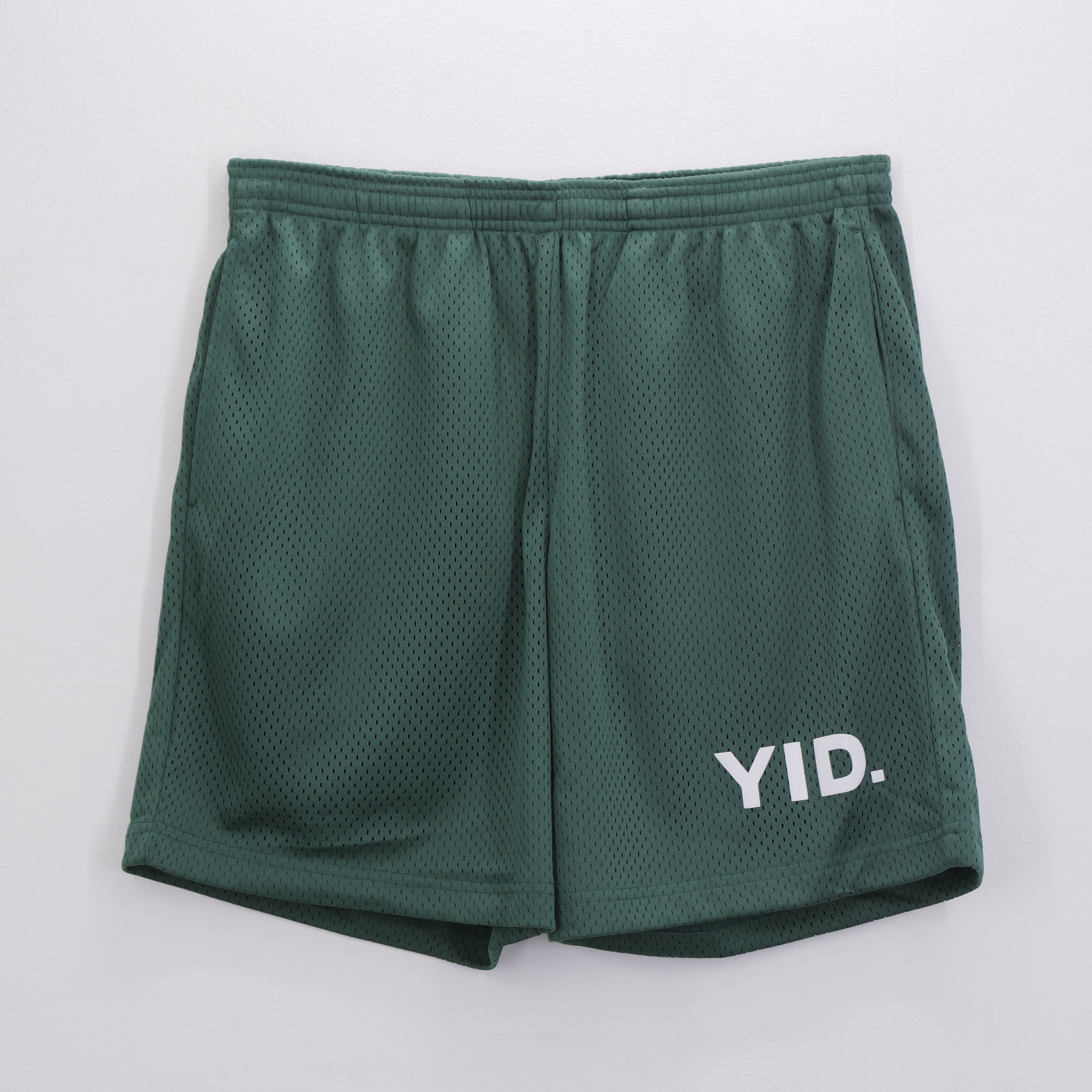 CORE MESH SHORTS GREEN