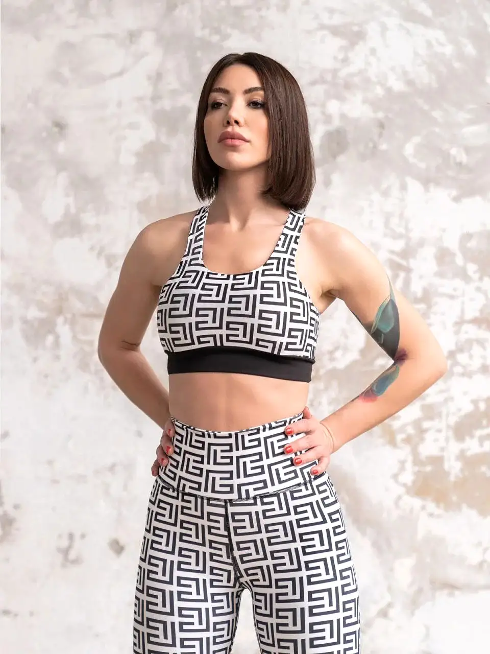 Lismina Patterned White Square Sport Bra