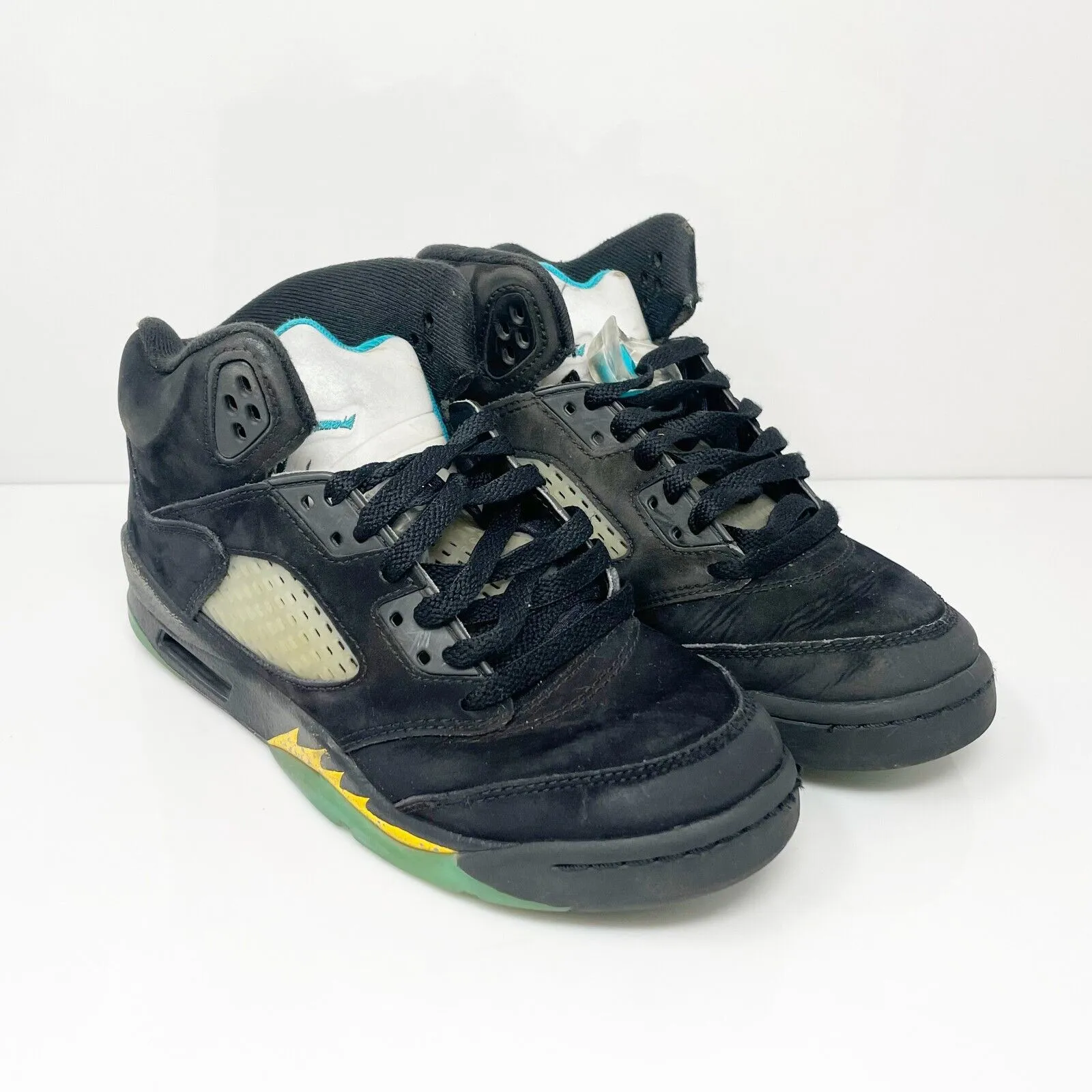 Nike Boys Air Jordan 5 440888-047 Black Basketball Shoes Sneakers Size 5.5Y